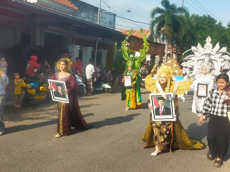 Pawai budaya kegiatan Petik laut kec panarukan